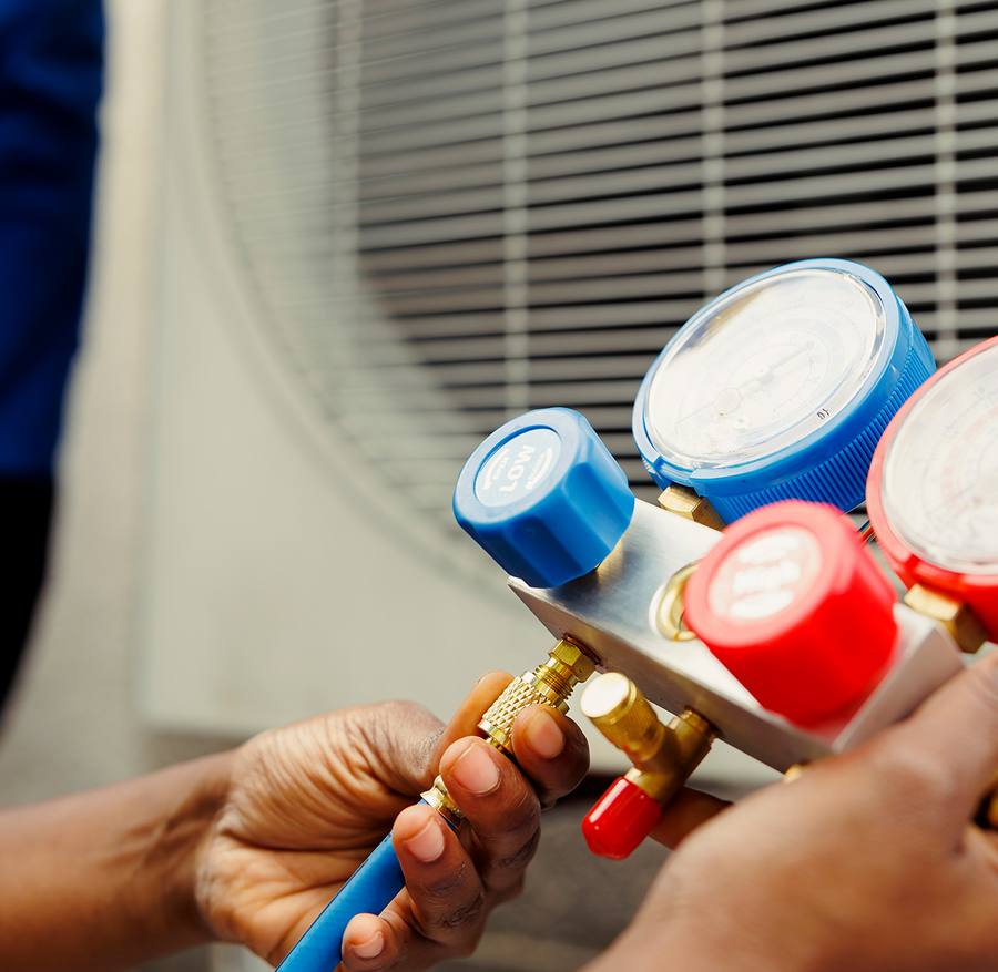 Licensed plumber performing pipe repair in Pomona, CA